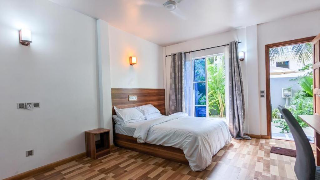 Coco Ukulhas Villa Exterior photo